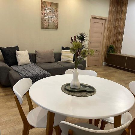 Nova Lake Apartamente Wild Jungle サトゥ・マーレ エクステリア 写真