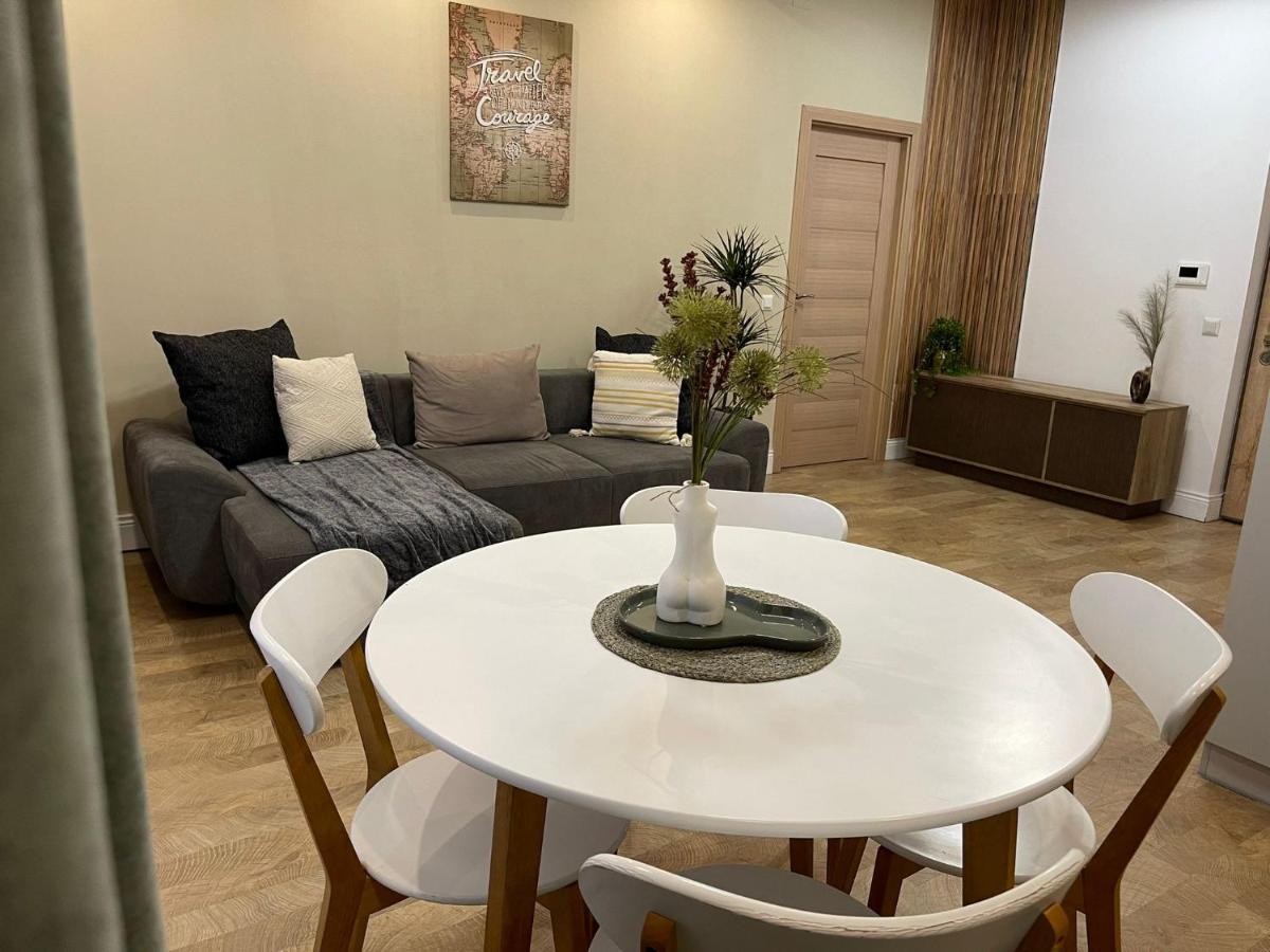 Nova Lake Apartamente Wild Jungle サトゥ・マーレ エクステリア 写真